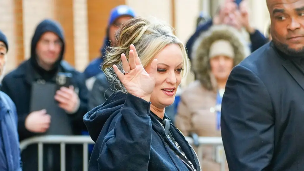 Stormy Daniels Describes Meeting Trump During Testimony in Hush Money Trial